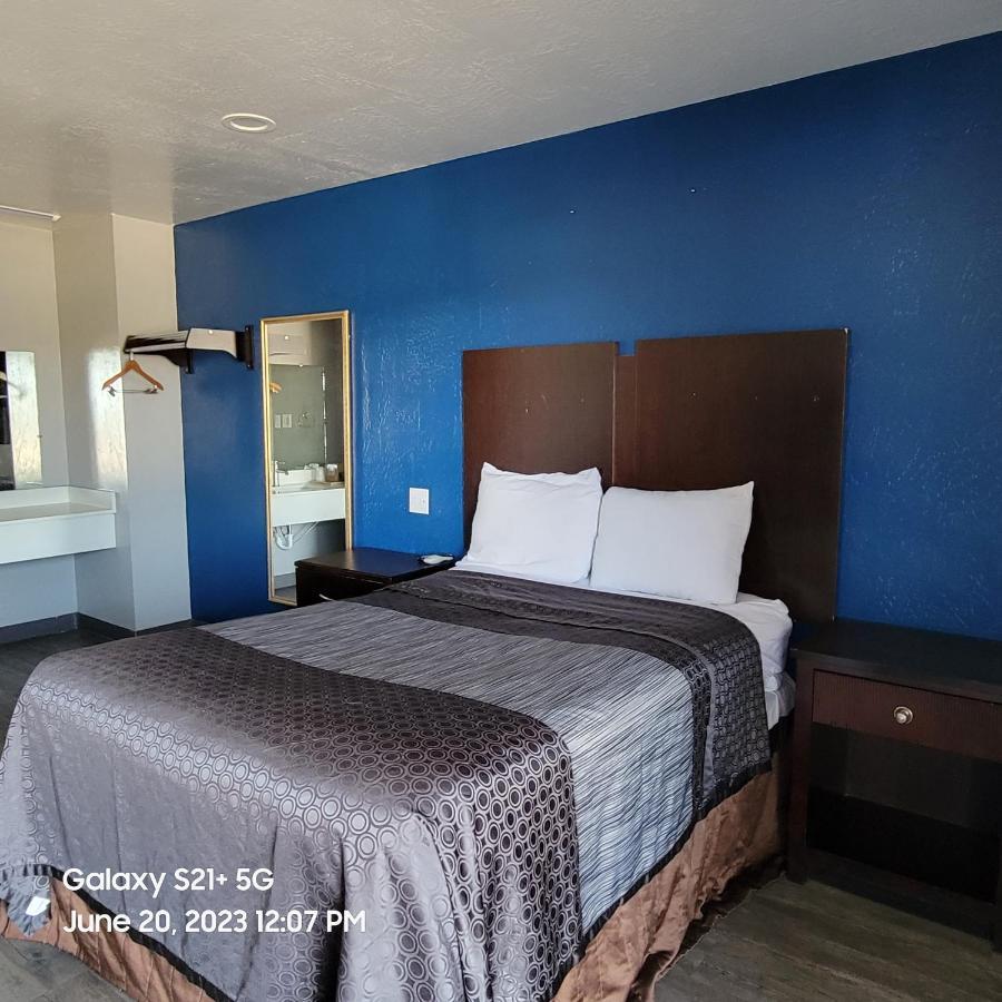 Coachman'S Inn & Suites Waldron Eksteriør bilde